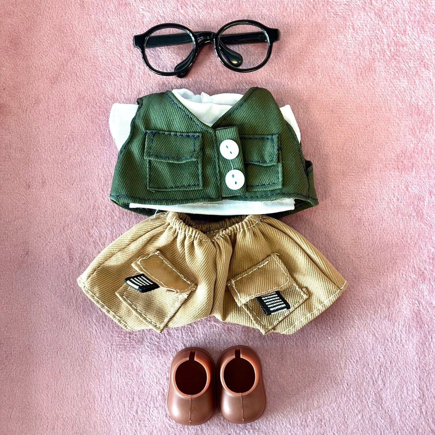 First and second generation keychains clothes pendant clothes chocolate academy style outfit(Pre - sale) - BEAR GIRL