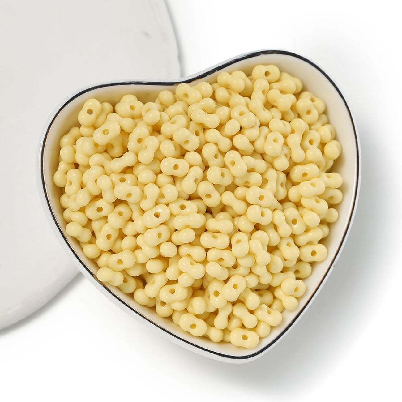 New Arrival Solid-Color Acrylic Peanut-Shaped Loose Beads – Handmade DIY Bracelet, Necklace & Phone Charm Jewelry Accessories