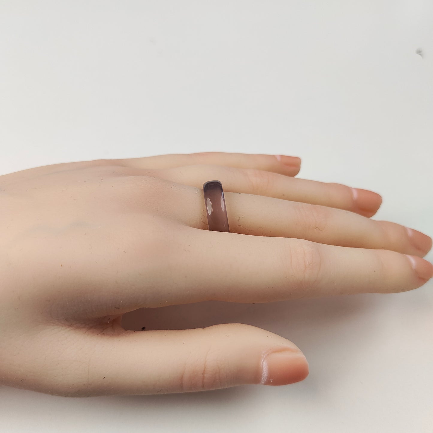 Smoky Purple Agate Band Ring — Natural Stone | Calm & Intuition