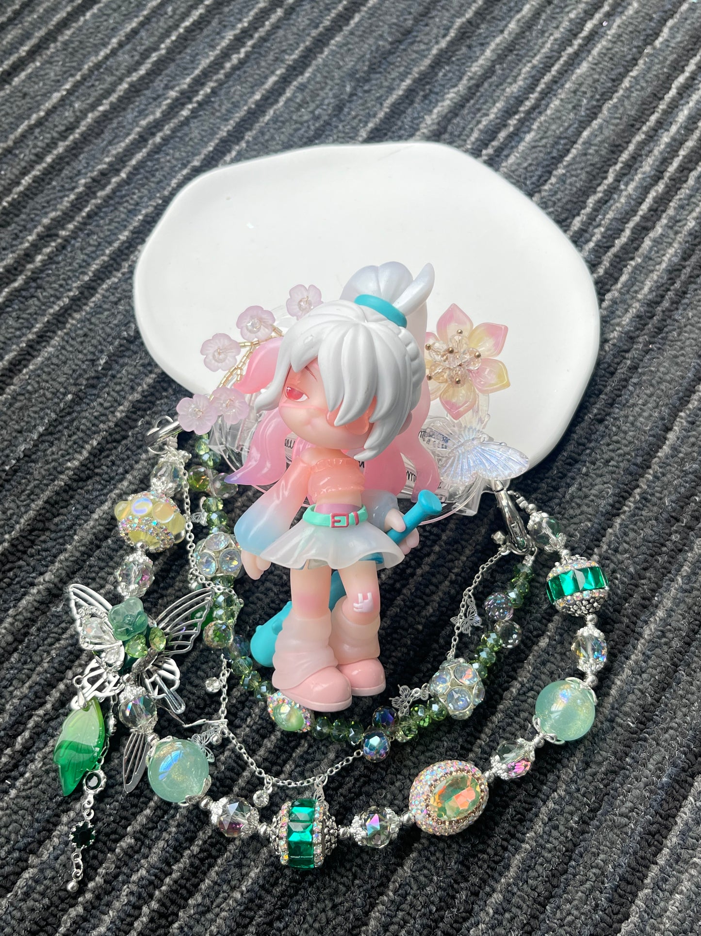 Mobile phone doll back clip DIY custom