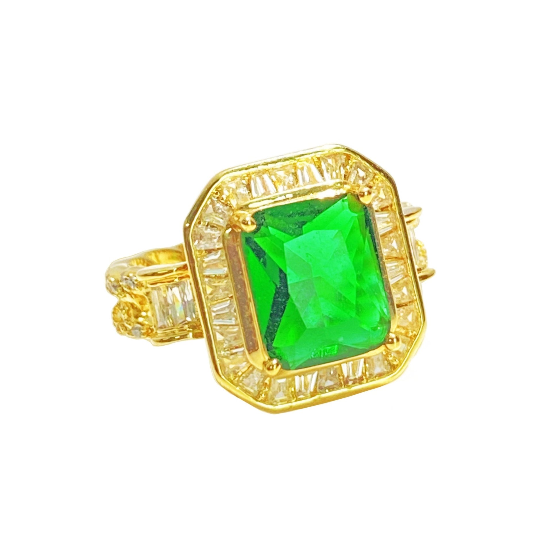 High - end rings sold at a discount - BEAR GIRL