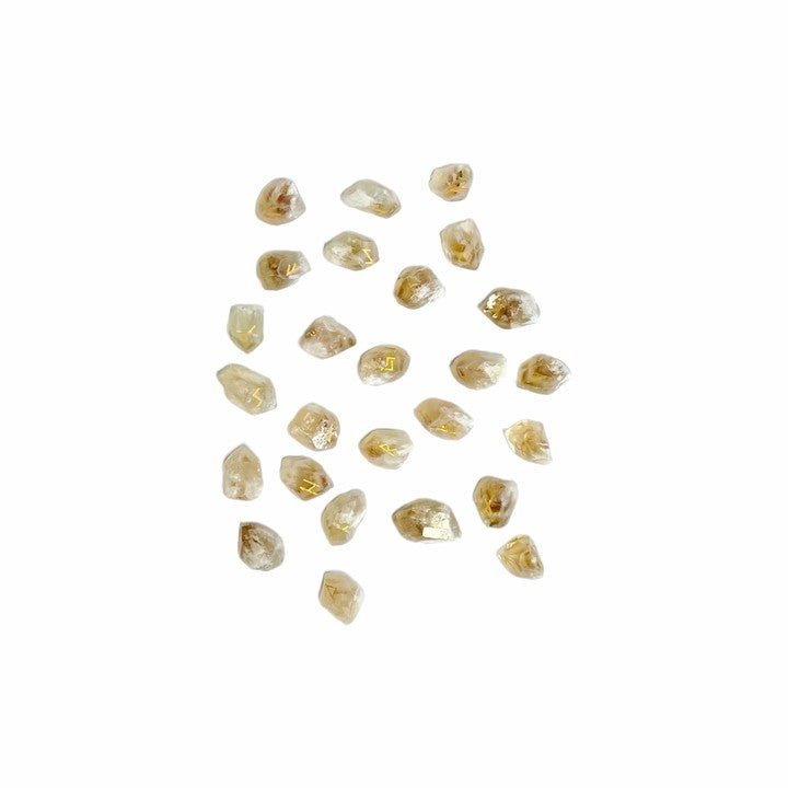 Features Energy blessed crystal stones with crystal bags that can divinate yourself - BEAR GIRL