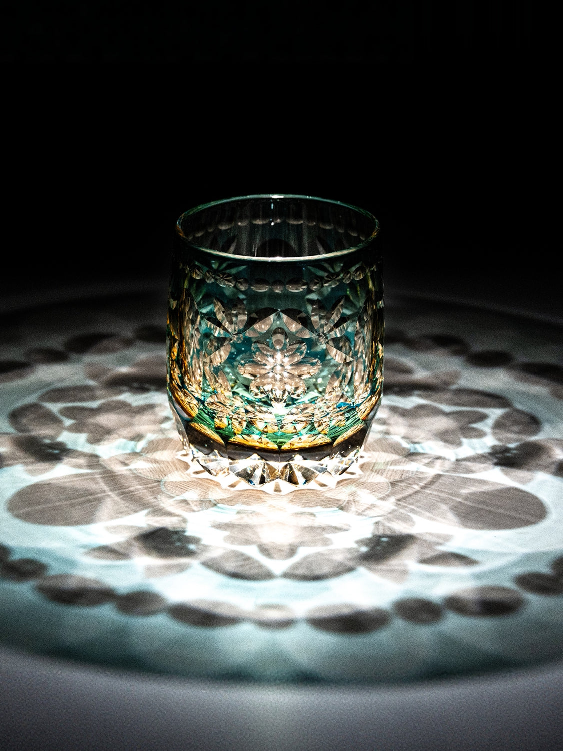 Flower Temari Edo Kiriko Whisky Glass — design and cut detail